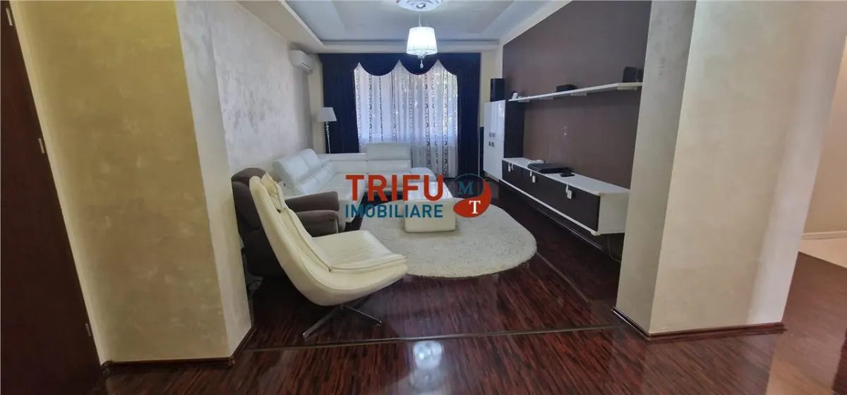 Apartament cu 4 camere, decomandat, 102 mp utili â€“ cartier Cetate - foto 2