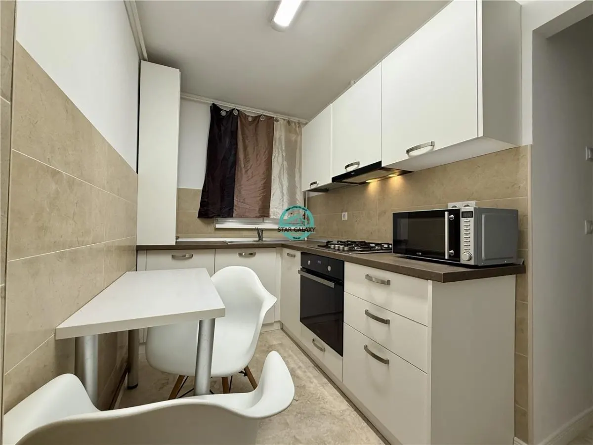 Apartament cu 2 camere, mobilat si utilat, in Cornisa - foto 1