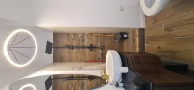 Spatiu langa Primarie pt. prestari servicii, birou, cabinet, salon - renovat - TUR VIRTUAL - foto 12