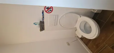 Spatiu langa Primarie pt. prestari servicii, birou, cabinet, salon - renovat - TUR VIRTUAL - foto 14