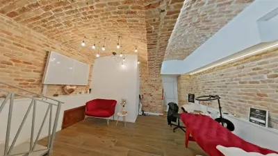 Spatiu langa Primarie pt. prestari servicii, birou, cabinet, salon - renovat - TUR VIRTUAL - foto 6
