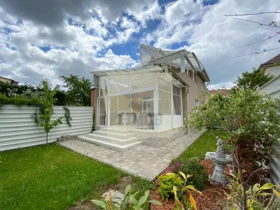 Casa cu 4 camere 3 bai 2 terase si teren 450 mp in zona Parcul Sub Arini - Sibiu
