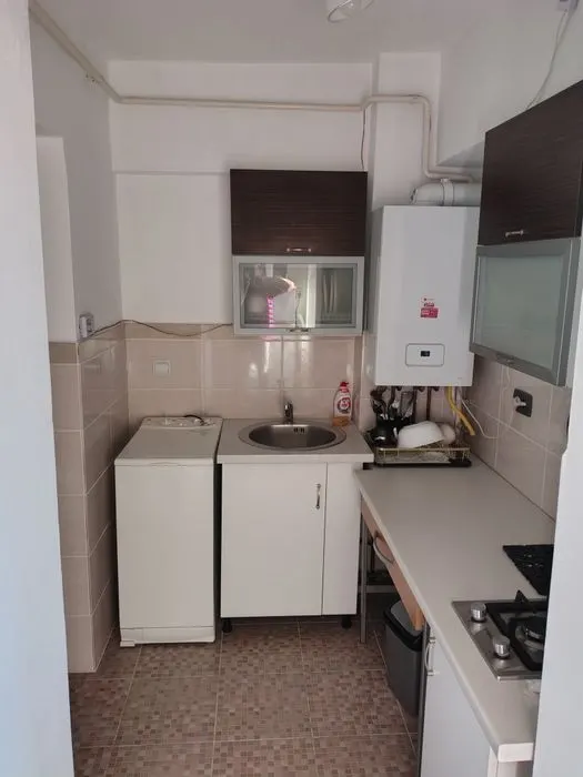 Garsonieră de închiriat, Centru – Hala Centrală, 25 mp, centrală și aer condiționat - foto 4