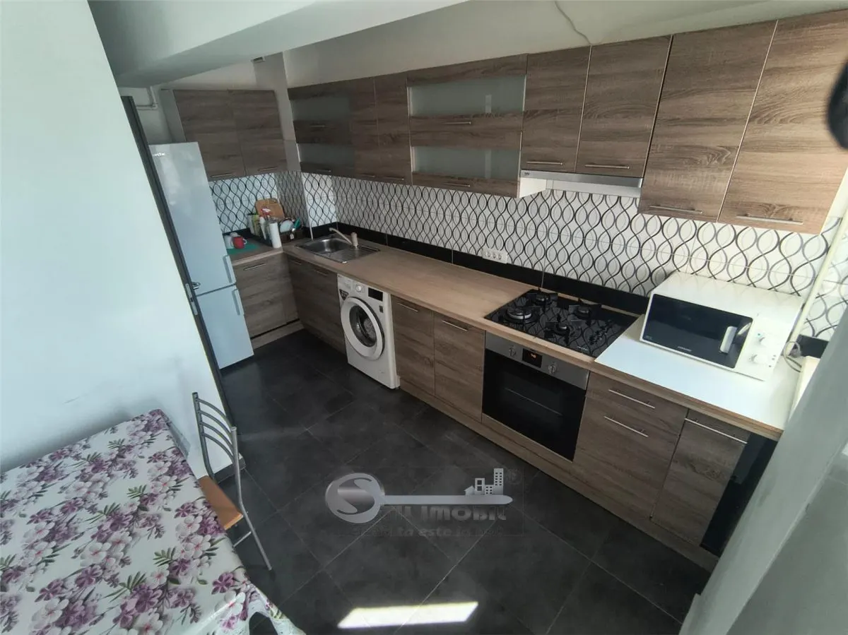 Apartament 3 camere decomandat, 84 mp, Conest Grand Residence, parcare subterană - foto 11