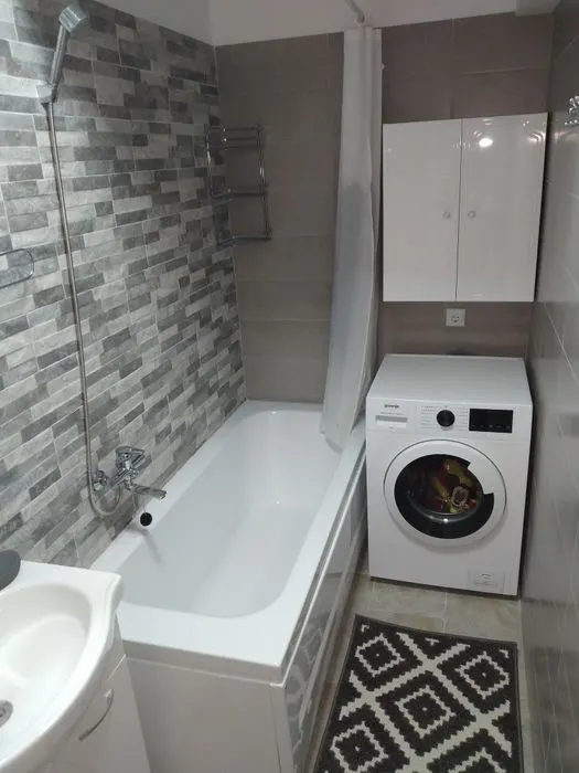Apartament cu 2 camere decomandat de închiriat – Tătărași, Ciric, loc de parcare - foto 7