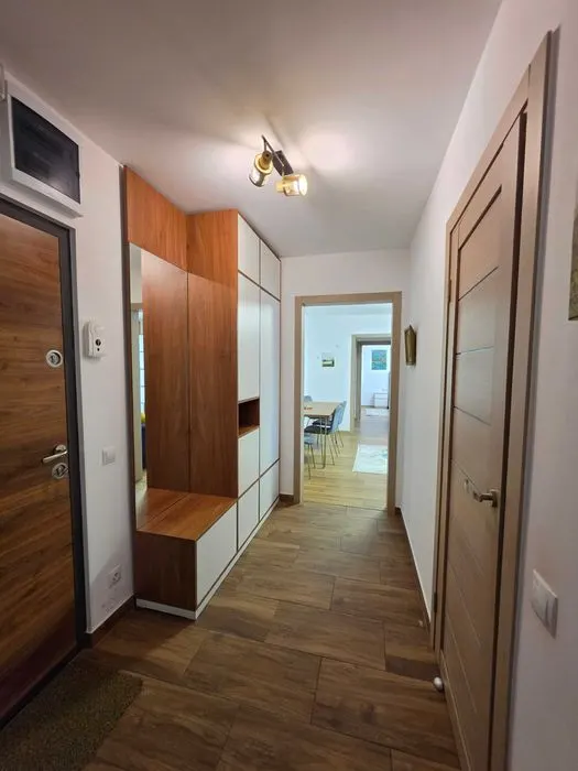 Apartament 3 camere de închiriat, renovat integral, Podu Roș â€“ Bd. Socola - foto 4