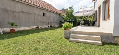RECO Casa in Haieu Sanmartin 5 dormitoare 5 bai - foto 13