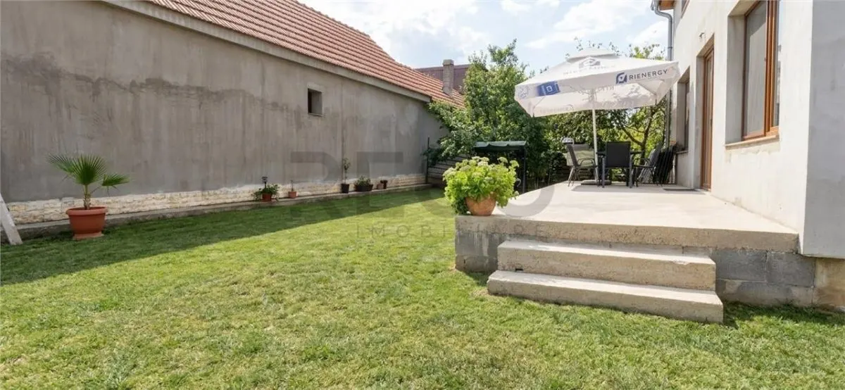 RECO Casa in Haieu Sanmartin 5 dormitoare 5 bai - foto 13