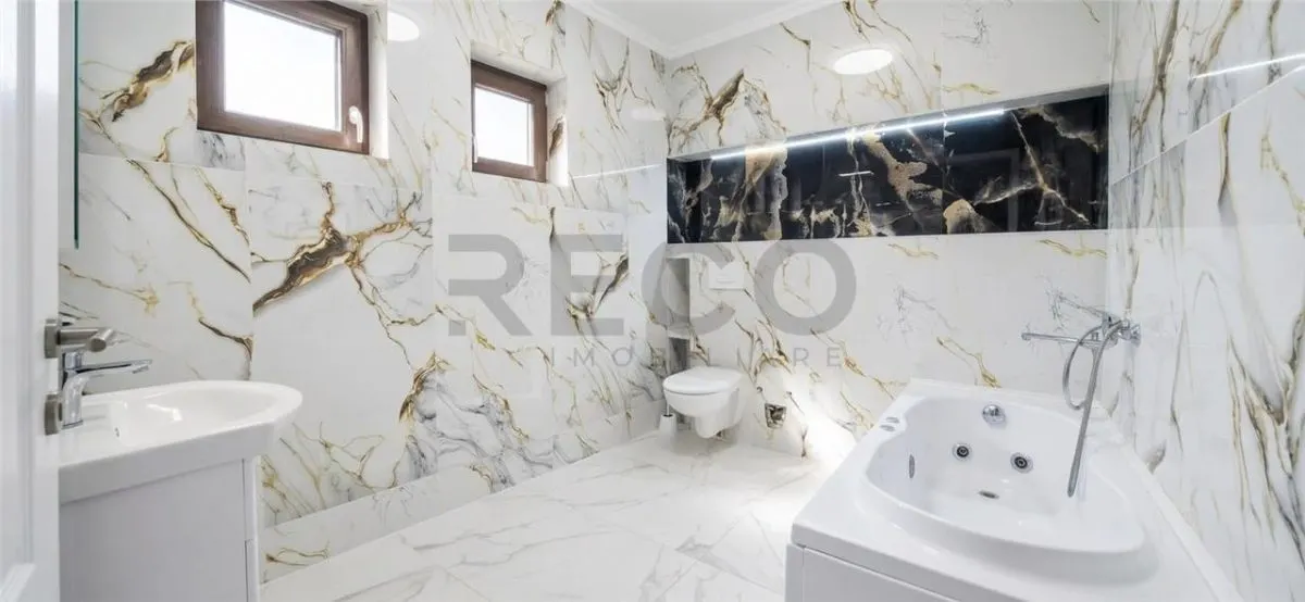 RECO Casa in Haieu Sanmartin 5 dormitoare 5 bai - foto 5