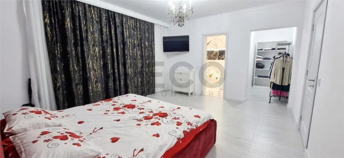 RECO Casa in Haieu Sanmartin 5 dormitoare 5 bai - foto 6