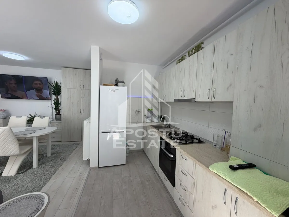 Apartament 2 camere de vanzare, Zona Aradului, Complex Iris, Timisoara - foto 8