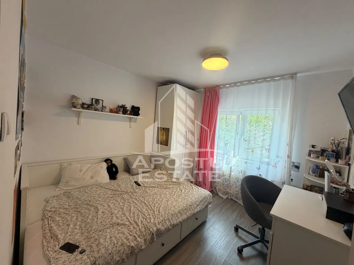 Apartament cu 3 camere de vanzare , etajul 2 , Zona Lipovei, Timisoara - foto 8