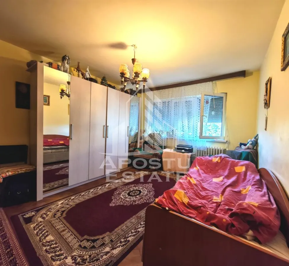 Apartament cu 4 camere de vanzare , Zona Dacia ,Timisoara - foto 1