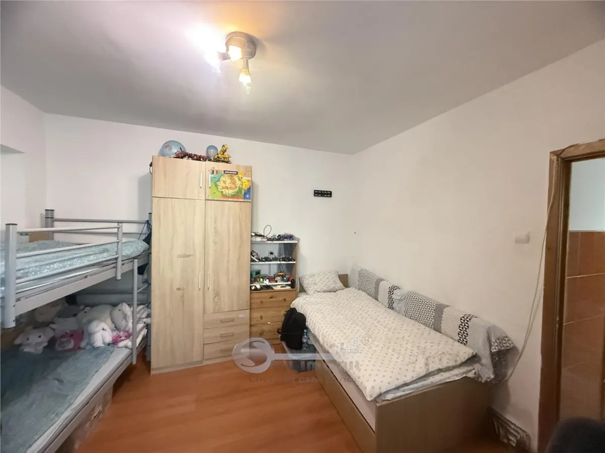 2 CAM GALATA BULEVARD, ET 1, DECOMANDAT,  2 BALCOANE - foto 21