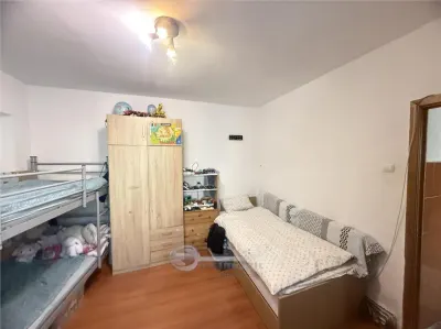 2 CAM GALATA BULEVARD, ET 1, DECOMANDAT,  2 BALCOANE - foto 24