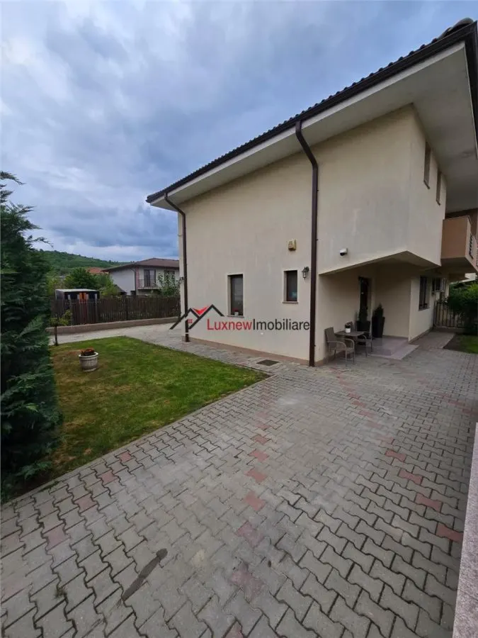 Unitate Duplex mobilat si utilat 116 mp utili teren liber 258 mp in zona Terra- Floresti. - foto 2