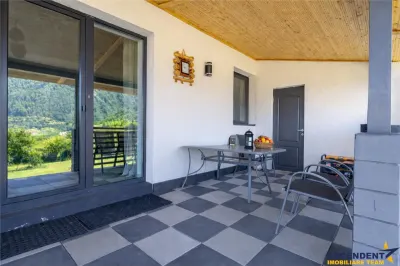 Rezidential/ Hotelier,eleganta discreta,energie verde,1.000mp teren,Tohanita ,Brasov. - foto 5