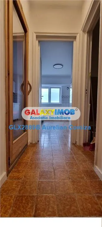 Apartament 4 camere Metrou Piata Unirii 1/etajul 7 - foto 3