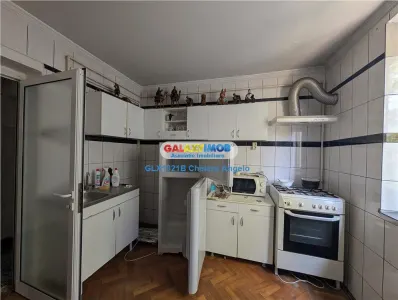 Teiul Doamnei,Nada Florilor apartament 2 camere, etaj 2 - foto 7