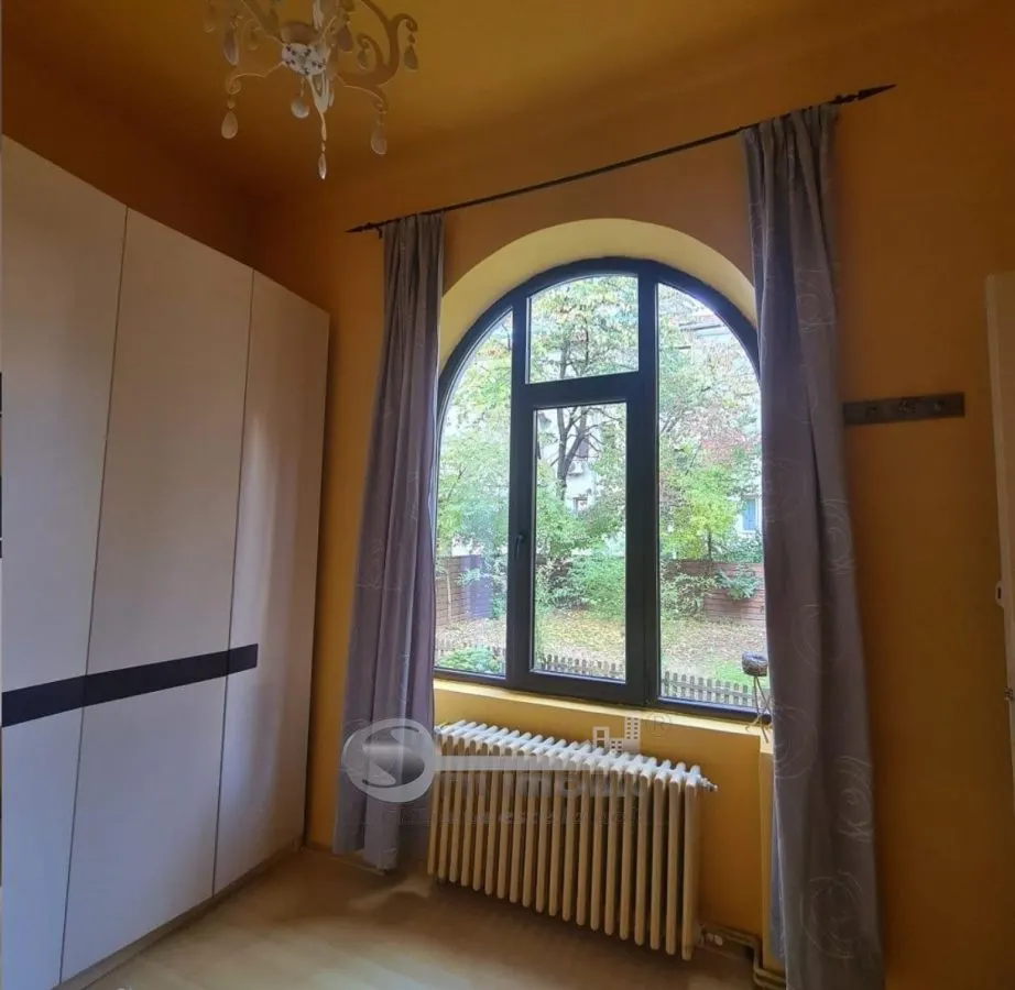 Vilă 2 camere | Copou â€“ Parc | Parcare Inclusă | Disponibil 1 Octombrie - foto 4