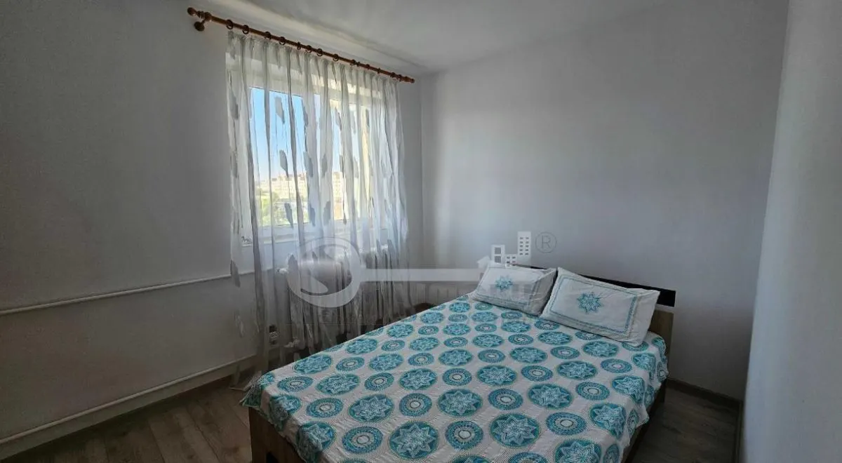 Prima închiriere | Apartament 2 camere | Podu Roș | Semidecomandat - foto 3