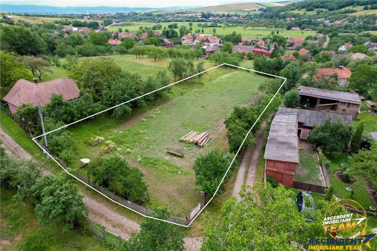 Film! 2.700 mp:refugiu al linistii si oportunitatii imobiliare,Cernat,Sfantu Gheorghe - foto 5