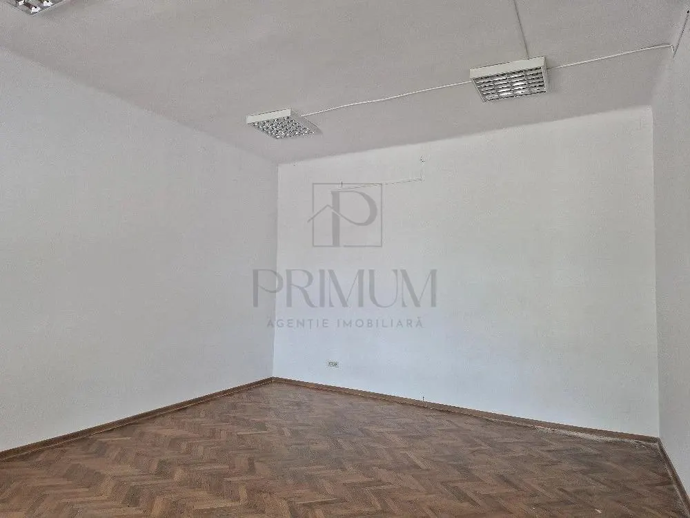Spatiu comercial - zona excelenta - centrala proprie - aer conditionat - foto 1
