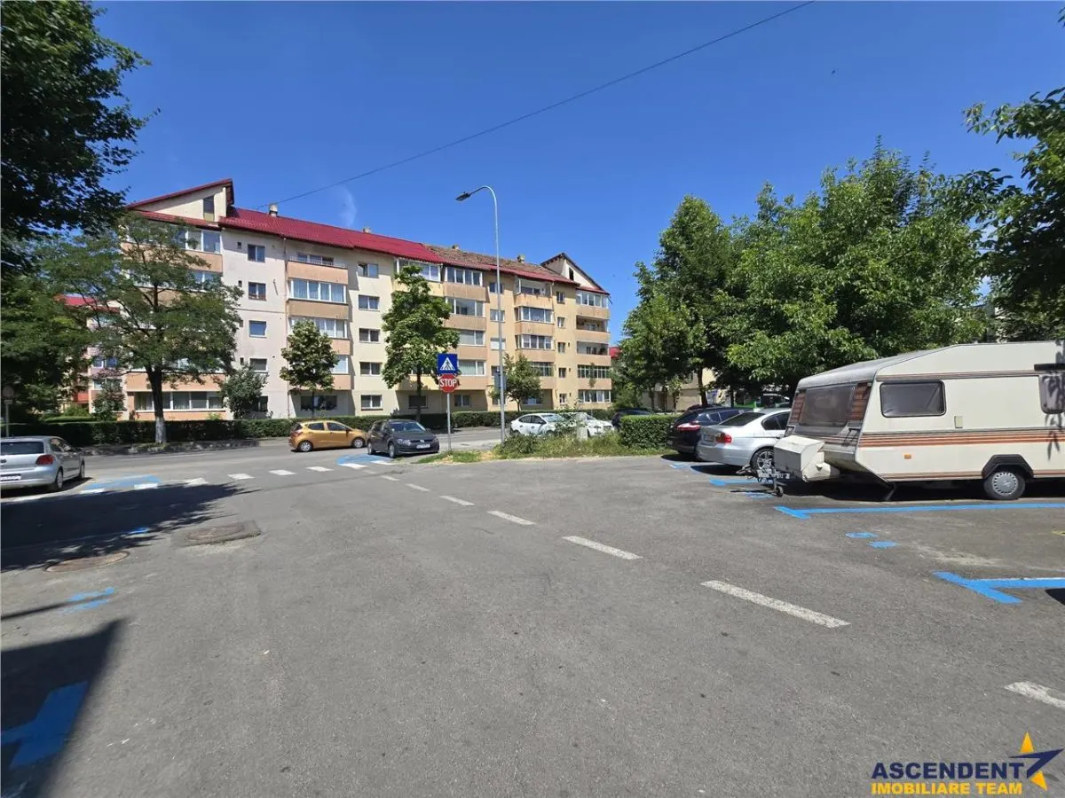 3 camere, decomandate, cadru verde, Noua, etaj 1, 2 bai, 82 mp, Brasov - foto 13