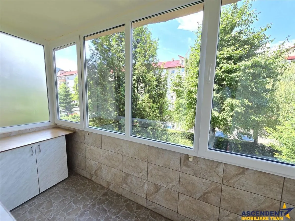 3 camere, decomandate, cadru verde, Noua, etaj 1, 2 bai, 82 mp, Brasov - foto 7
