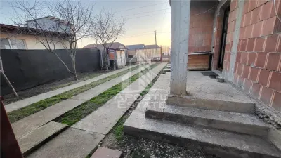 Casa individuala,190 mp utili,garaj si teren de 700 mp,Satchinez - foto 9