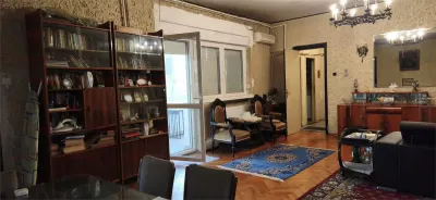 Vânzare apartament 3 camere | ultracentral | Piata Națiunilor Unite | interbelic | fara risc si urgență | 110mp utili | etaj 1/ P+E+ M - foto 2