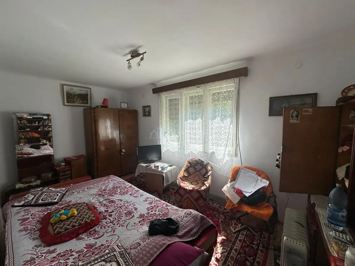 Bocsa Montana, Casa Cocheta de Vacanta sau investitie, Zona Pitoreasca - foto 3