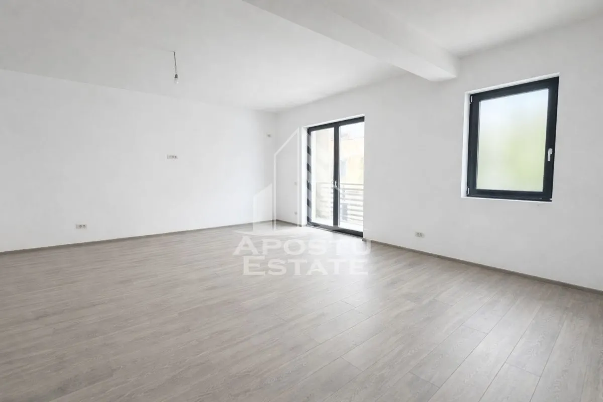 Apartament cu 2 camere, semidecomandat, etaj 2, zona Lidl din Giroc - foto 1