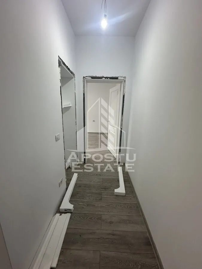 Apartament cu 2 camere, semidecomandat, etaj 2, zona Lidl din Giroc - foto 8