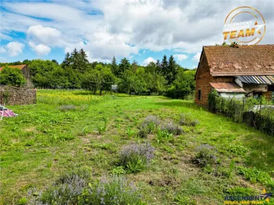 Pentru cei care doresc sa construiasca o locuinta intr-o zona linistita, aproape de oras! - foto 8