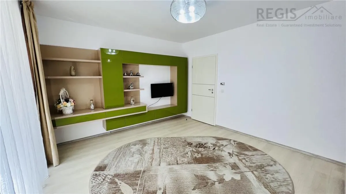 Apartament spatios 2 camere cu gradina, parcare+boxa - foto 1