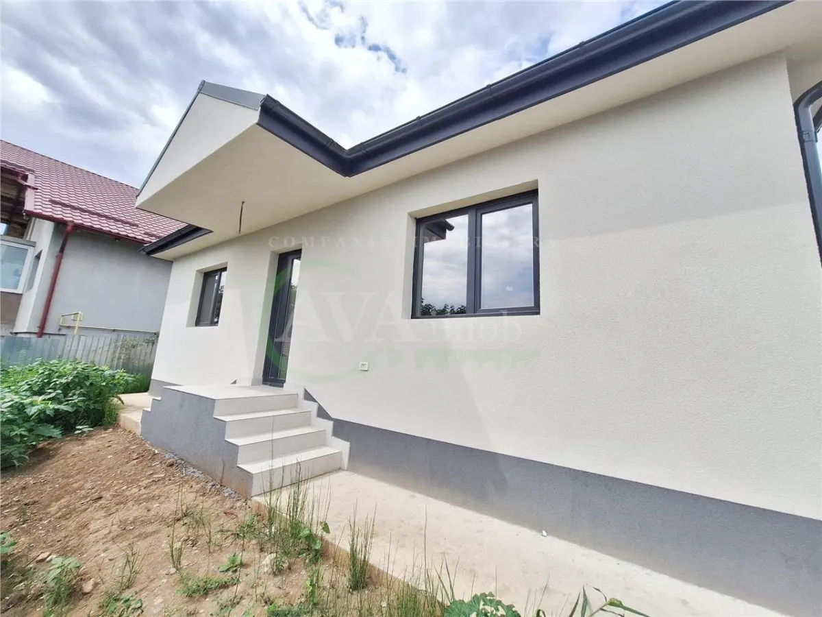 Casa noua din caramida, 80 mp utili â€“ Hemeiusi | Teren 375 mp - foto 1