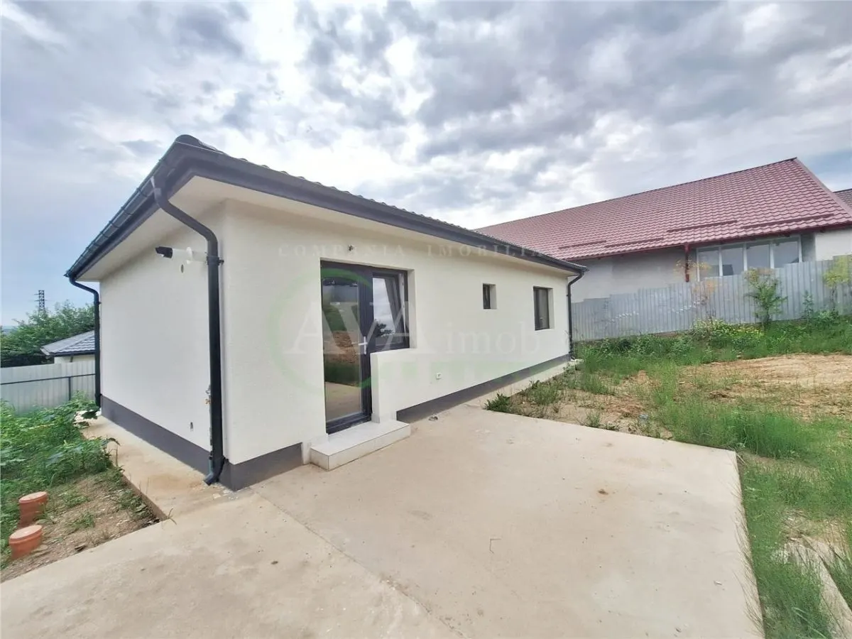 Casa noua din caramida, 80 mp utili â€“ Hemeiusi | Teren 375 mp - foto 2
