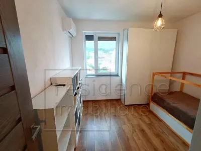 Apartament modern 3 camere, Centru, zona Traian+Garaj - foto 6
