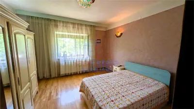 Centru - zona Rapa Galbena 3 camere cu gradina - Iasi