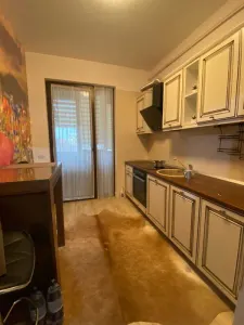 Apartament 2 camere decomandat, etaj 3/5, Hlincea, baie cu geam, bloc 2017 - Iasi