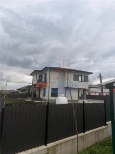 Bogonos Letcani  teren 500mp cu Aut De Constr la str asfaltata cu toate utilitatile - foto 17