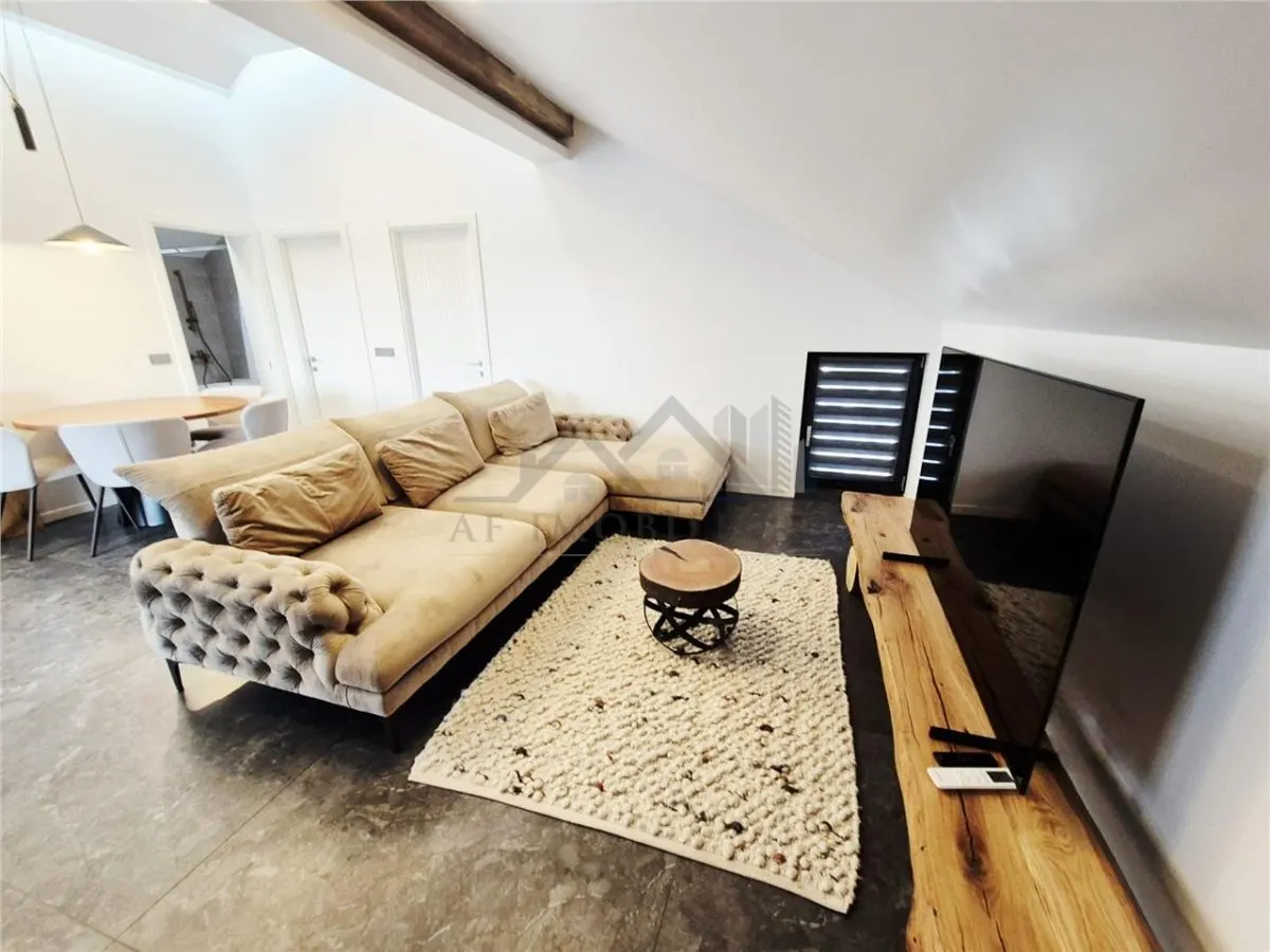 Apartament cu 3 camere, lux cu view frumos - foto 1