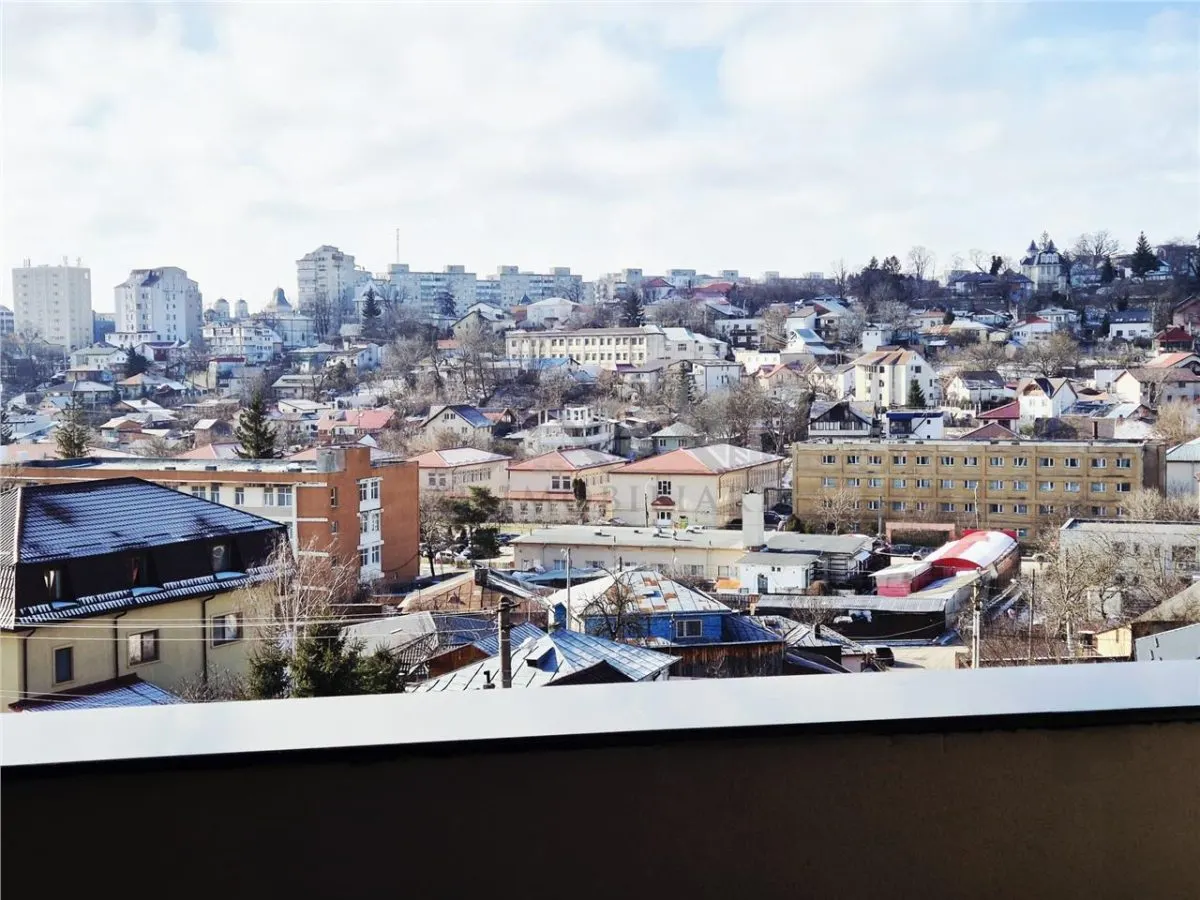 Apartament cu 3 camere, lux cu view frumos - foto 12