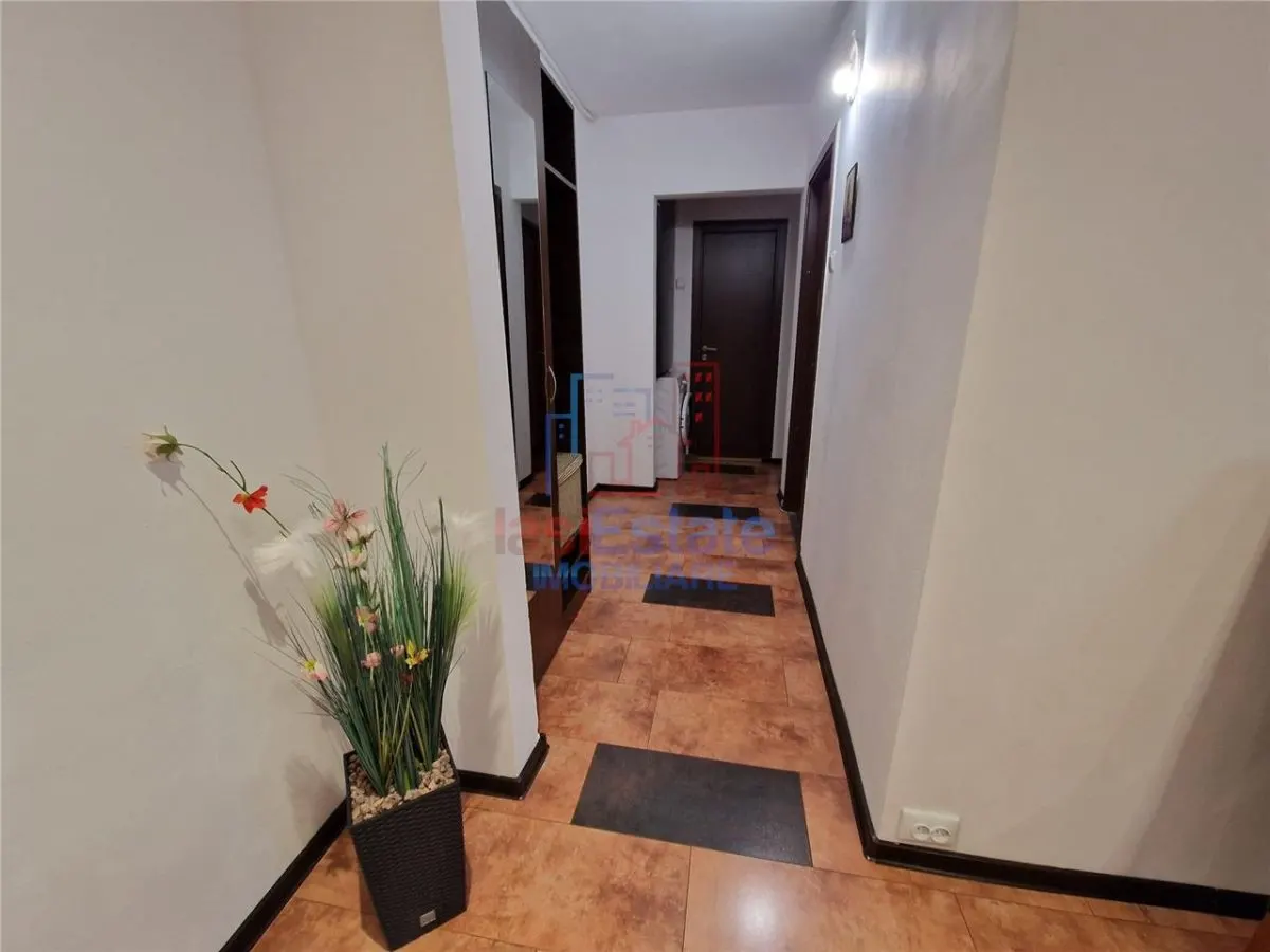 Apartament 3 camere, etaj 1/4, mobilat si utilat - Baza 3 - foto 6
