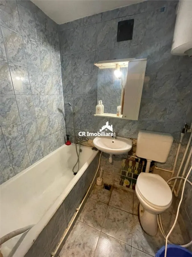 Apartament 3 camere metrou Aparatorii Patriei - foto 5