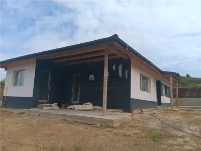 Barnova CASA PARTER su 101mp 4cam 2 bai 450mp teren toate utilitatile la gata - foto 9
