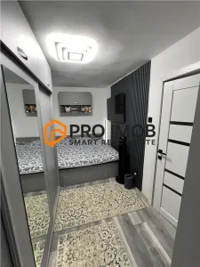 Apartament 2 camere semidecomandat cf. 3 zona Micro14 - foto 3