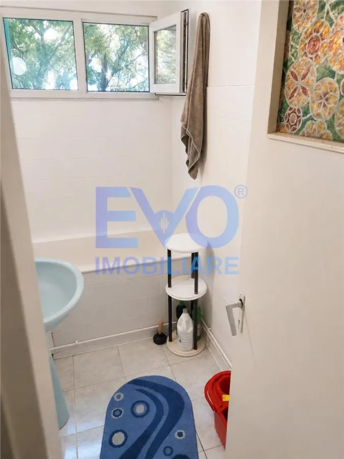 APARTAMENT DE INCHIRIAT CU 2 CAMERE, PODUL DE PIATRA - foto 4