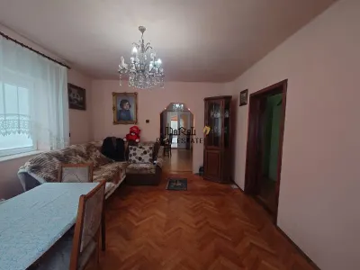 Casa si Teren Brad la drum european - foto 2
